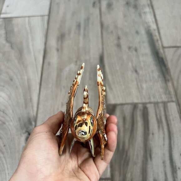 Bejeweled Enameled Pewter Angelfish Fish Trinket Box With Crystals 4.5” Long 015 - Picture 2 of 7